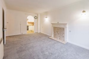Lounge- click for photo gallery